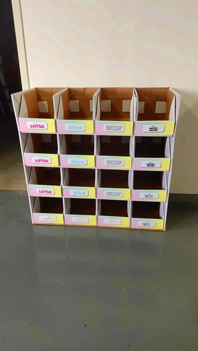 Afișare personalizată de hârtie în mișcare a podelei